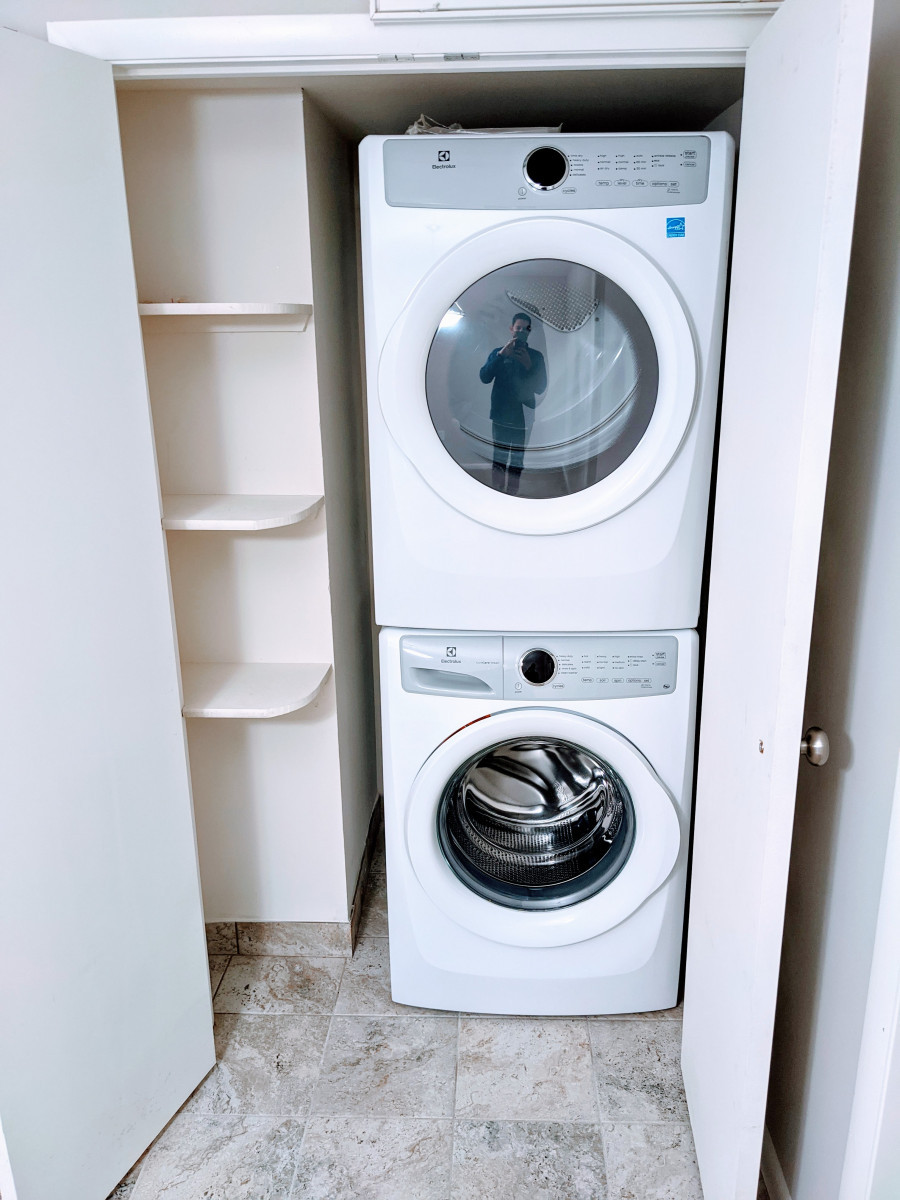 Photos of Fairfax Circle Villa Apartments in Fairfax, VA