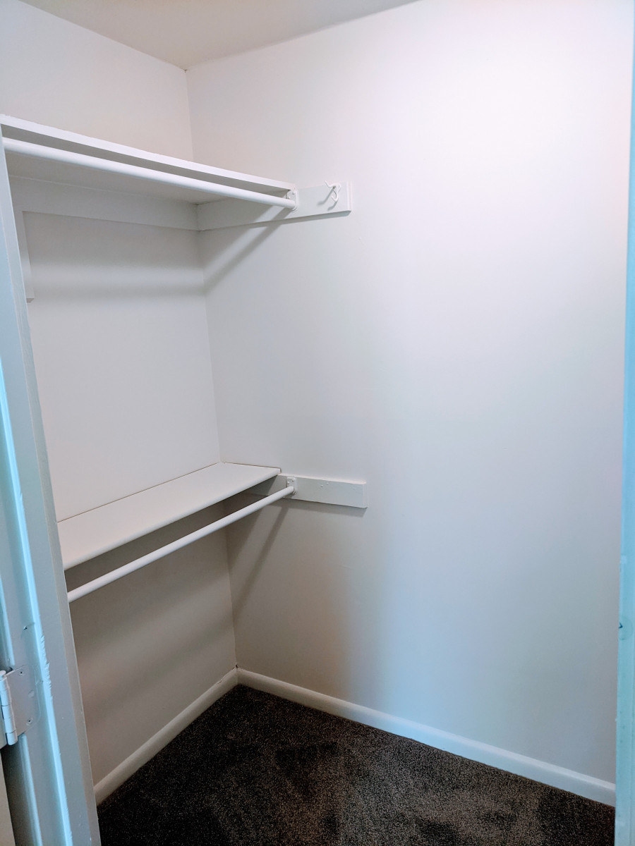 Photos of Fairfax Circle Villa Apartments in Fairfax, VA